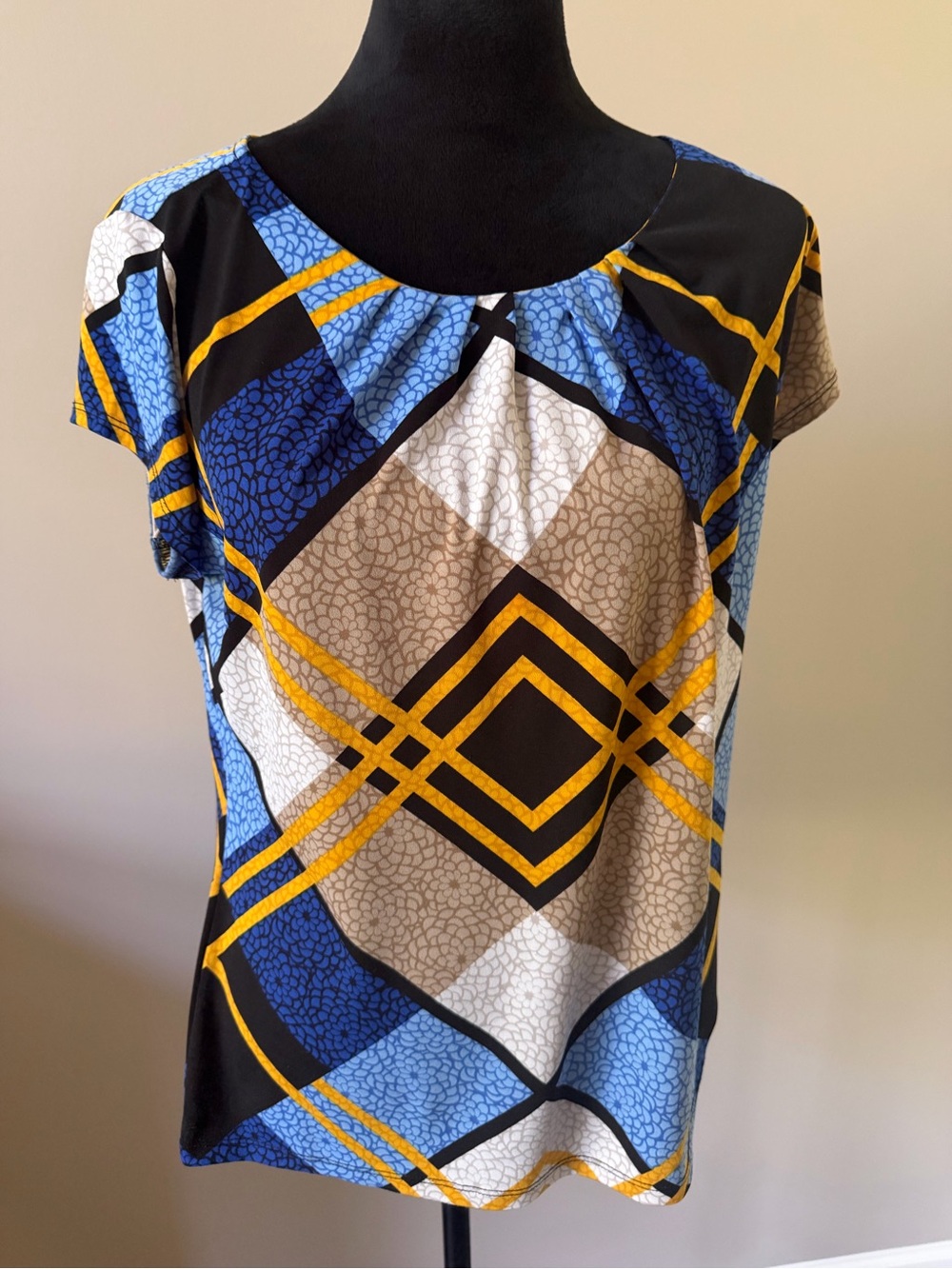 Worthington Petite Larage Geometric Print Short Sleeve Top - Blue, Black & Gold